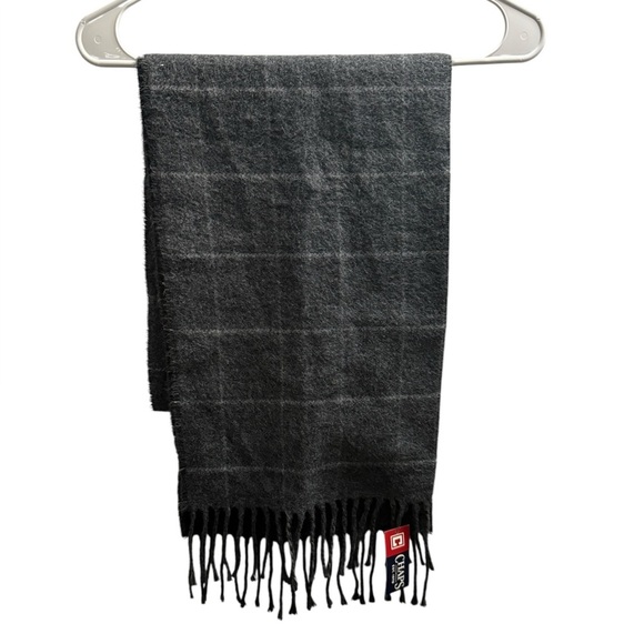 Chaps Soft Fringe Scarf – Dark Gray – NWT - Picture 1 of 2